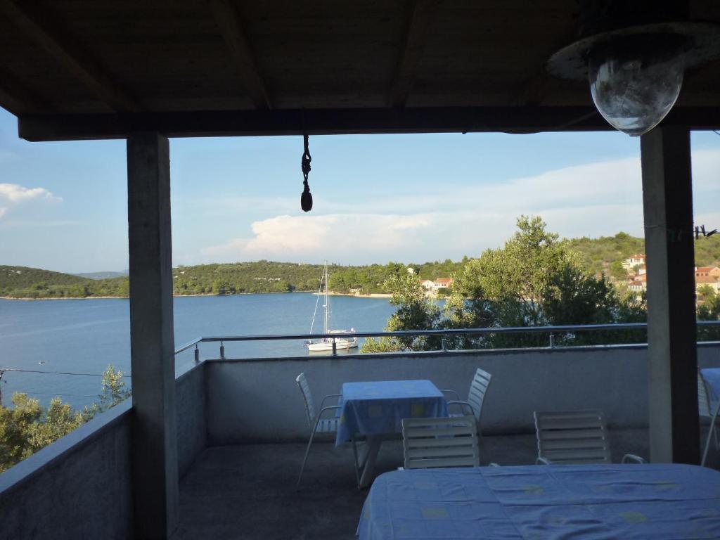 Picic Guesthouse Luka  Екстер'єр фото
